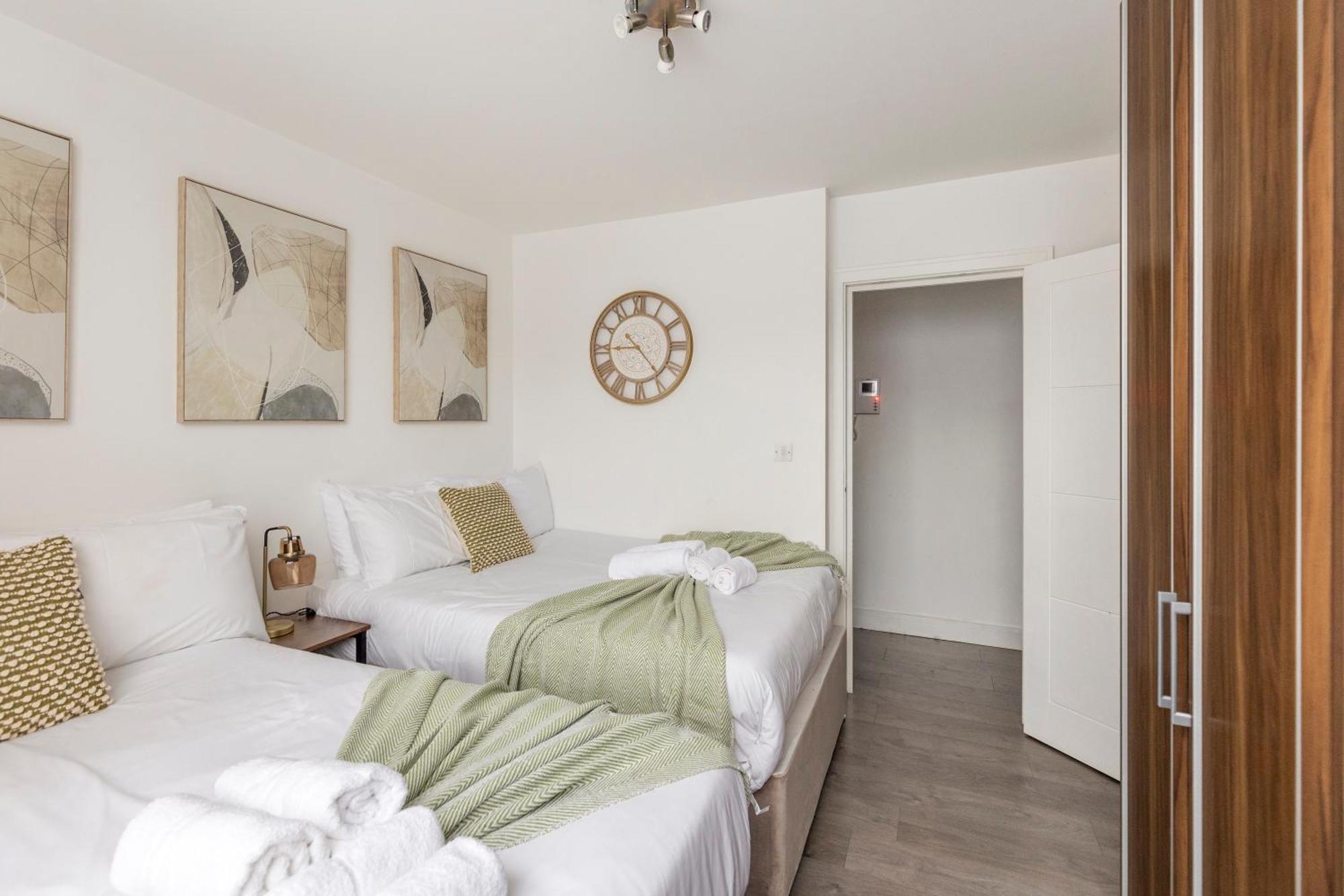 Modern Flat In Central Golders Green Londen Buitenkant foto